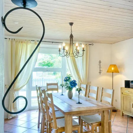 Ferienhaus Lisa *